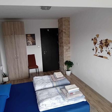 Park View Apartment Plovdiv With Parking 外观 照片