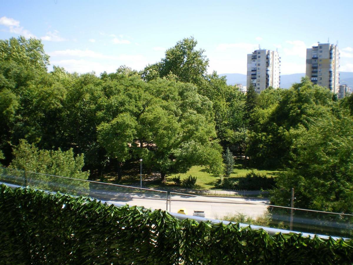 Park View Apartment Plovdiv With Parking 外观 照片