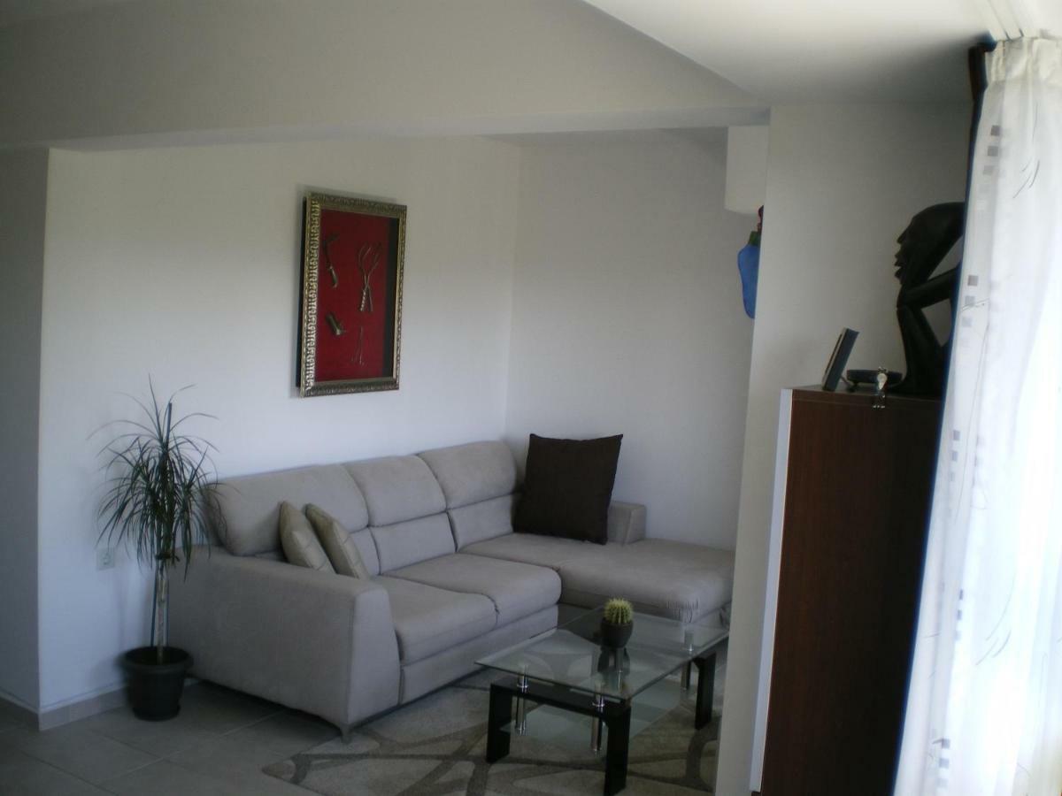 Park View Apartment Plovdiv With Parking 外观 照片